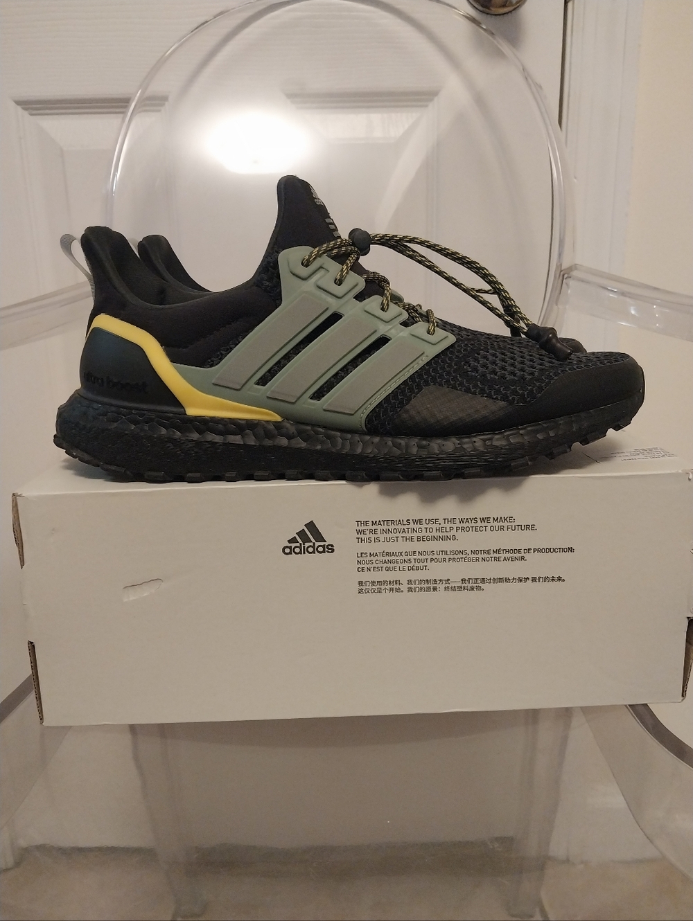 Adidas Ultraboost 1.0 - Picture 4 of 7